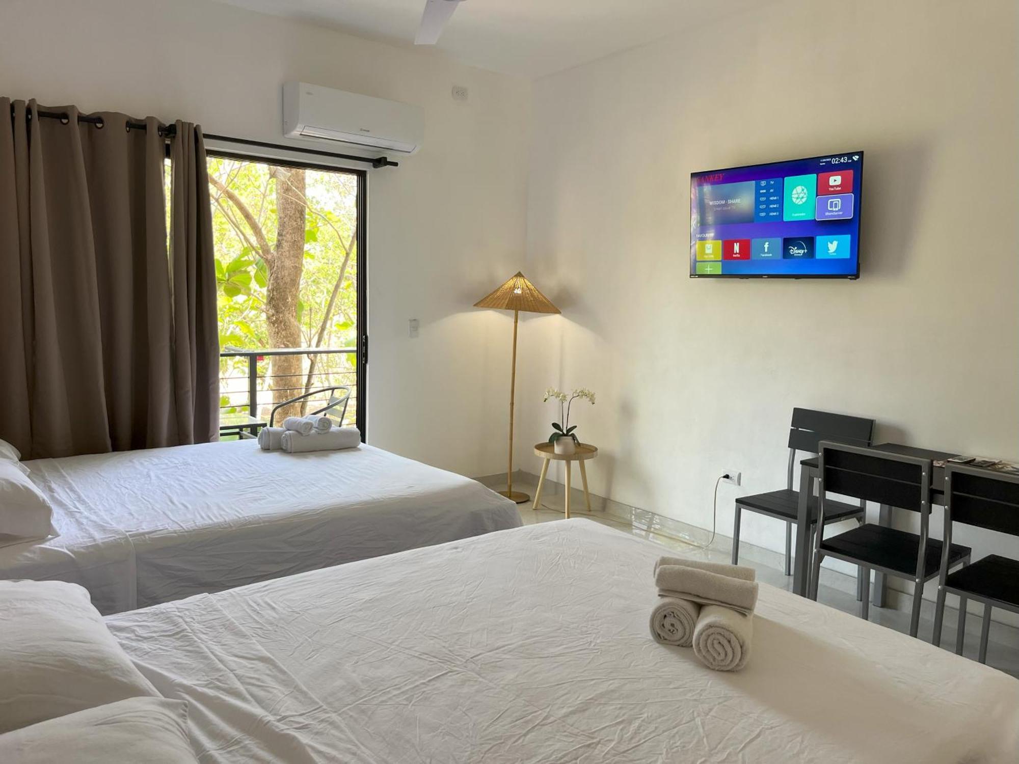 La Jungla Bed & Breakfast Puerto Carrillo Ngoại thất bức ảnh
