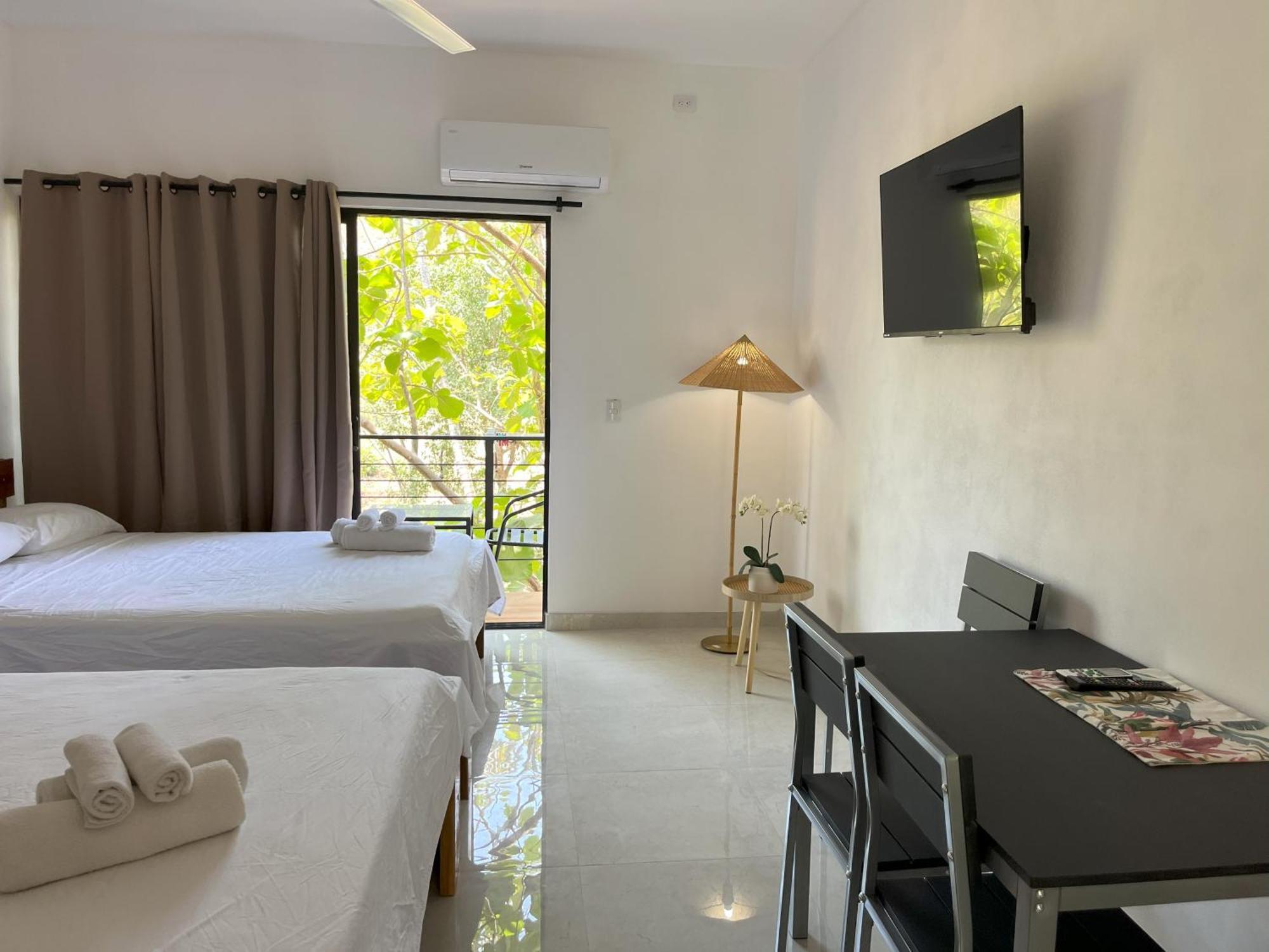 La Jungla Bed & Breakfast Puerto Carrillo Ngoại thất bức ảnh